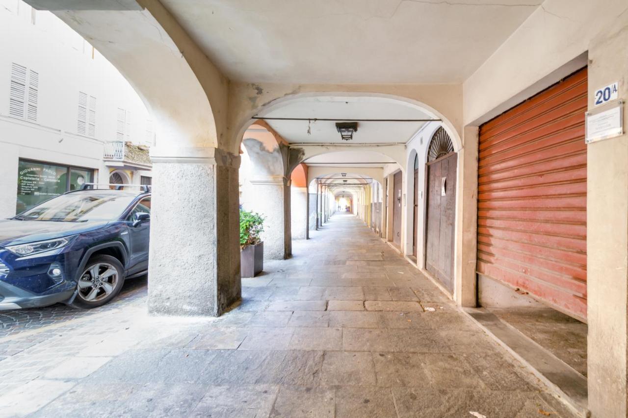 Parma Portici Antichi Monolocale A 5 Min Dal Duomo Lägenhet Exteriör bild